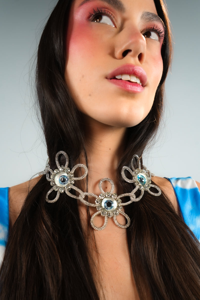 The Silver Flower Necklace