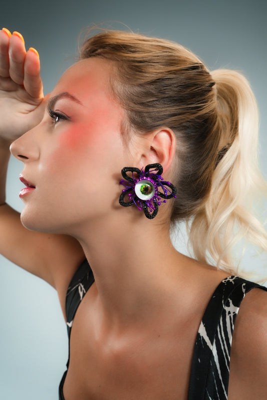 The Black Flower Earrings
